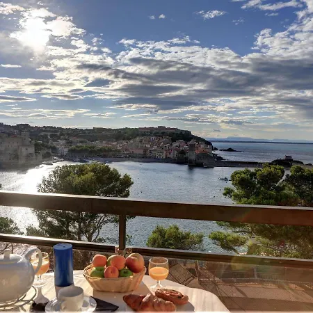 Studio With Seaview In Residence Les Balcons De Collioure, Collioure