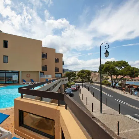 Studio With Seaview In Residence Les Balcons De Collioure, Collioure *